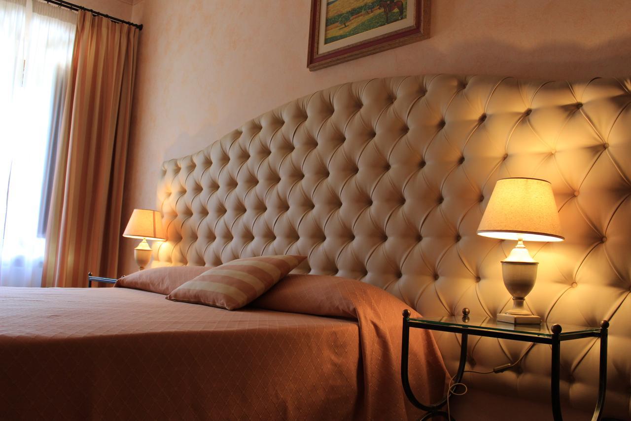 Il Colombaio Winery & Rooms Monteriggioni Exteriér fotografie