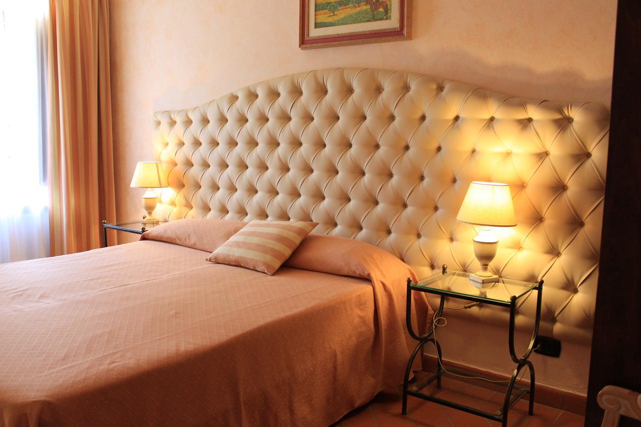 Il Colombaio Winery & Rooms Monteriggioni Exteriér fotografie